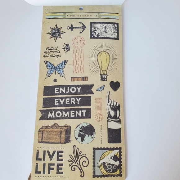 Travel Voyage Sticker Book - Picture 11 of 16